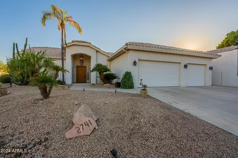 2741 E Claire Dr, Phoenix, AZ 85032