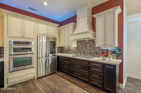 2741 E Claire Dr, Phoenix, AZ 85032 photo 14