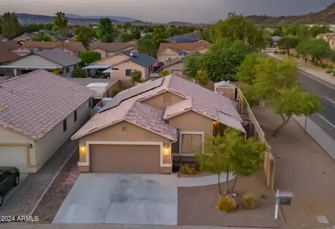 3102 W Louise Dr, Phoenix, AZ 85027