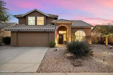 4330 N Ranier Cir, Mesa, AZ 85215