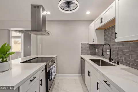 4263 W Morten Ave, Phoenix, AZ 85051