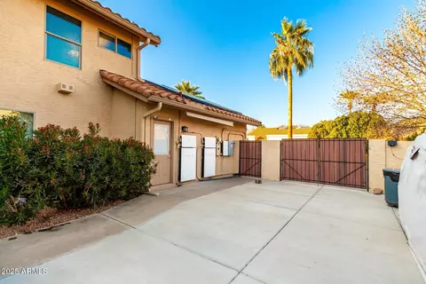 Exterior - 211 E Dawn Dr, Tempe, AZ 85284 photo 21 of 22