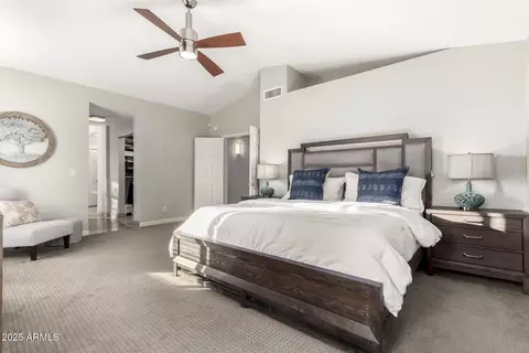 Bedroom - 211 E Dawn Dr, Tempe, AZ 85284 photo 3 of 5