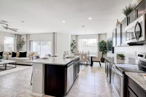 5099 E Umber Rd, San Tan Valley, AZ 85143