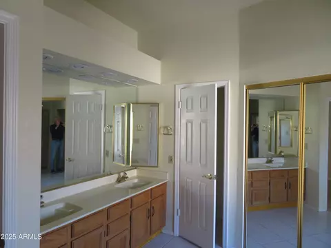 Bath - 3626 E Thunderhill Pl, Phoenix, AZ 85044 photo 1 of 3
