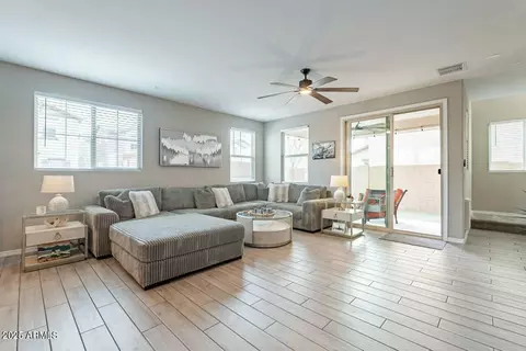 8535 E Olla Ave, Mesa, AZ 85212 photo 3