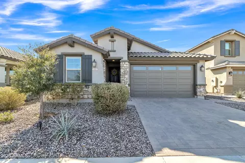 2885 W New River Dr, Queen Creek, AZ 85142