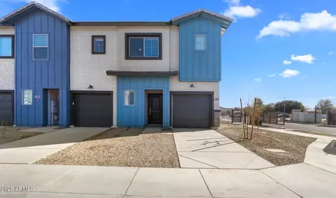 7511 S 75th Dr, Laveen, AZ 85339