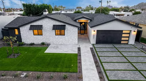 6331 Earll Dr, Scottsdale, AZ 85251