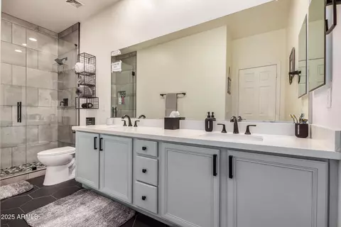 Bath - 3036 E Boston St, Gilbert, AZ 85295 photo 4 of 5
