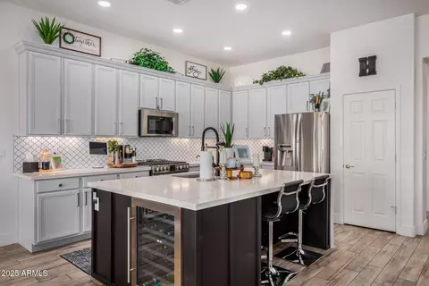 Kitchen - 3036 E Boston St, Gilbert, AZ 85295 photo 4 of 6