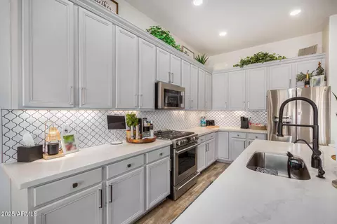 Kitchen - 3036 E Boston St, Gilbert, AZ 85295 photo 6 of 6