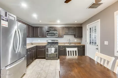 10433 E Boise St, Apache Junction, AZ 85120 photo 9