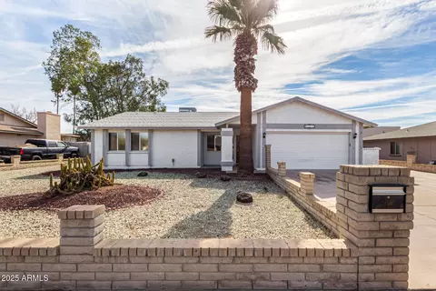 3513 W Danbury Dr, Glendale, AZ 85308