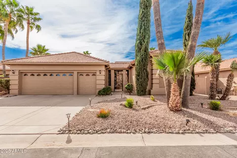 8909 E Hercules Ct, Sun Lakes, AZ 85248