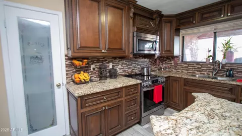 1028 Emerald Ave, Mesa, AZ 85204 photo 7