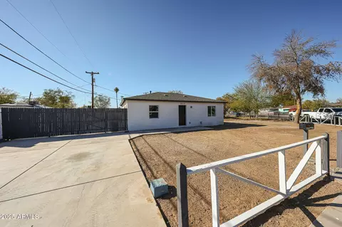 3812 N 63rd Dr, Phoenix, AZ 85033 photo 3