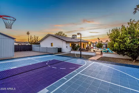 5112 E Voltaire Ave, Scottsdale, AZ 85254