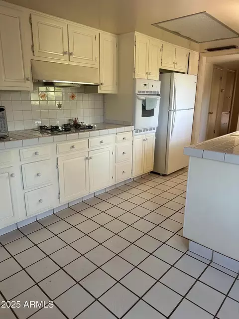 5616 E Argyle Dr, Phoenix, AZ 85018 photo 6