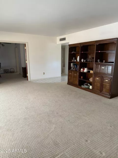 5616 E Argyle Dr, Phoenix, AZ 85018 photo 4