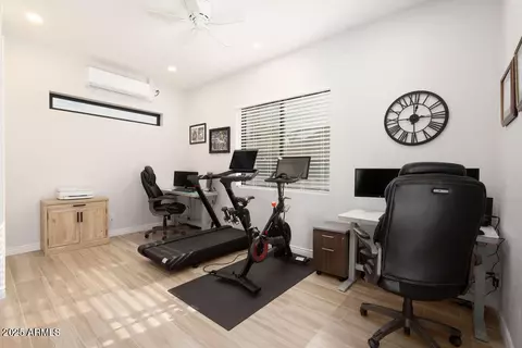 4415 E Weaver Rd, Phoenix, AZ 85050 photo 9