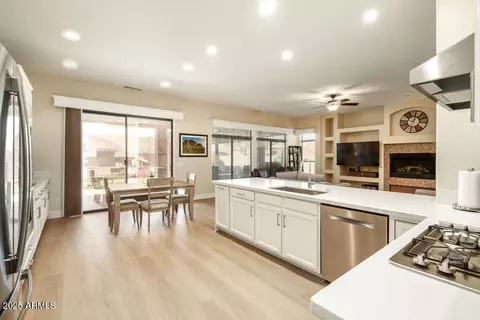 4415 E Weaver Rd, Phoenix, AZ 85050 photo 3