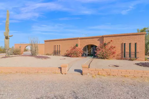 888 W Vah Ki Inn Rd, Coolidge, AZ 85128