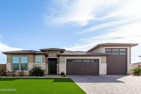 1983 E Sarona Ct, San Tan Valley, AZ 85143