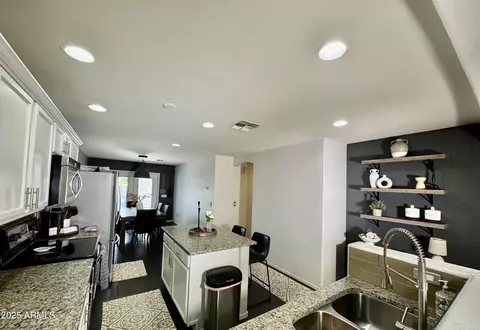 8927 E Posada Ave, Mesa, AZ 85212 photo 7