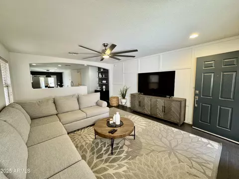 8927 E Posada Ave, Mesa, AZ 85212 photo 4