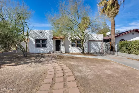 308 N Washington St, Chandler, AZ 85225