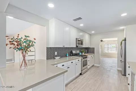 4701 E Fillmore St, Phoenix, AZ 85008 photo 2