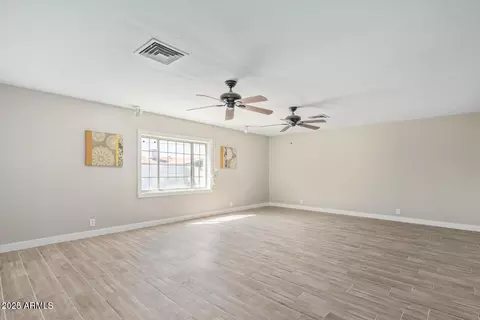 4701 E Fillmore St, Phoenix, AZ 85008 photo 9