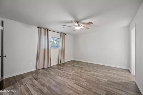 2918 E Laurel Ln, Phoenix, AZ 85028 photo 37
