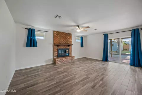 2918 E Laurel Ln, Phoenix, AZ 85028 photo 21