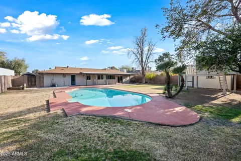 2918 E Laurel Ln, Phoenix, AZ 85028 photo 30