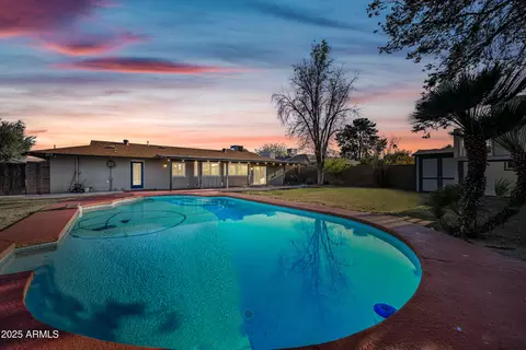2918 E Laurel Ln, Phoenix, AZ 85028 photo 25