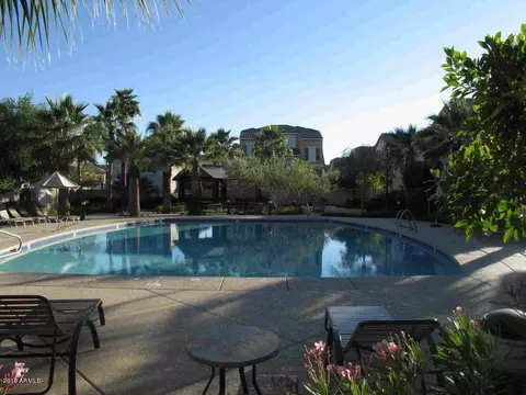 Exterior - 2113 E Sunland Ave, Phoenix, AZ 85040 photo 7 of 8