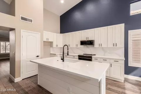Kitchen - 4213 E Stanford Ave, Gilbert, AZ 85234 photo 1 of 4