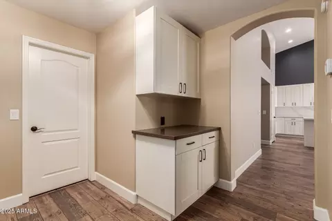 Entry Way - 4213 E Stanford Ave, Gilbert, AZ 85234 photo 2 of 2