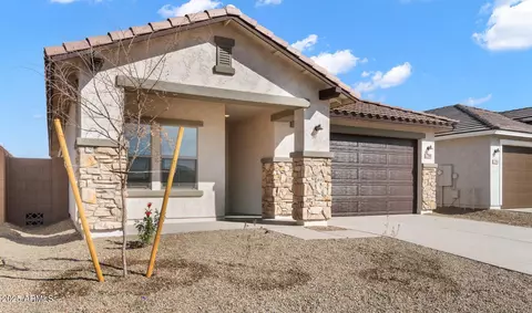 7548 W Park St, Laveen, AZ 85339
