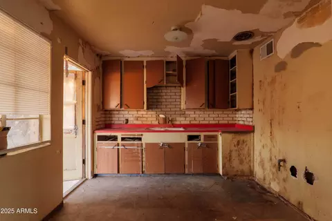 3505 E Harvard St, Phoenix, AZ 85008 photo 11