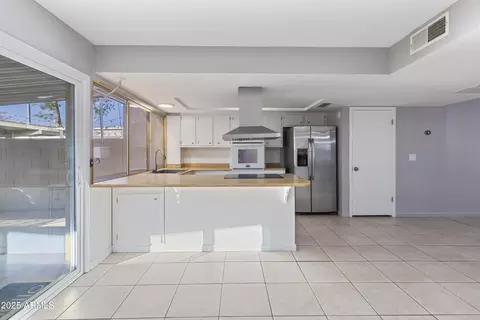 225 N Standage St #78, Mesa, AZ 85201