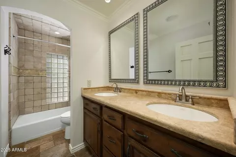 Bath - 4340 E Turquoise Ave, Phoenix, AZ 85028 photo 5 of 7