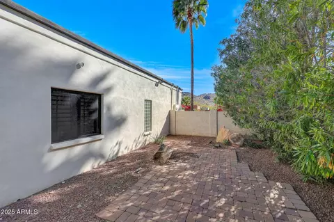 Exterior - 4340 E Turquoise Ave, Phoenix, AZ 85028 photo 11 of 24