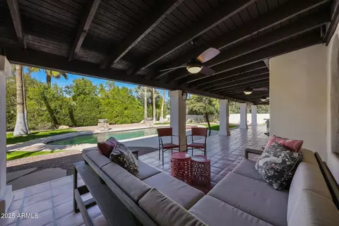 Exterior - 4340 E Turquoise Ave, Phoenix, AZ 85028 photo 13 of 24