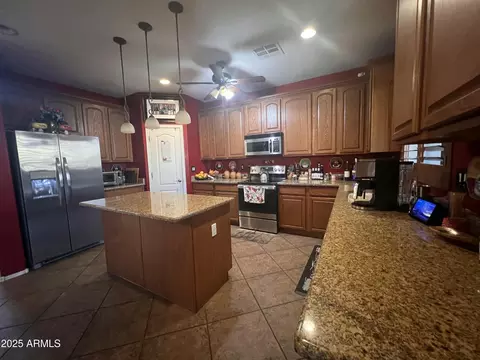 Kitchen - 11340 E Stearn Ave, Mesa, AZ 85212 photo 1 of 1
