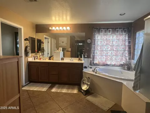 Bath - 11340 E Stearn Ave, Mesa, AZ 85212 photo 1 of 5