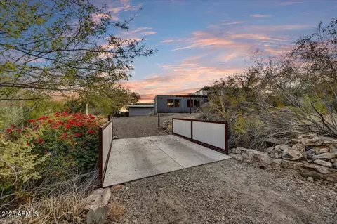 2701 E Voltaire Ave, Phoenix, AZ 85032 photo 3