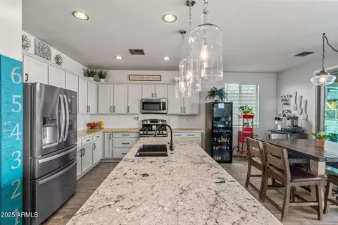 Kitchen - 1078 E Oriole Dr, Gilbert, AZ 85297 photo 1 of 3